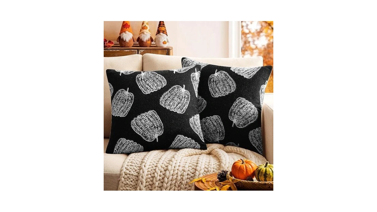 Grineed Throw Pillow Covers Set Of 2 18x18 White Pumpkins