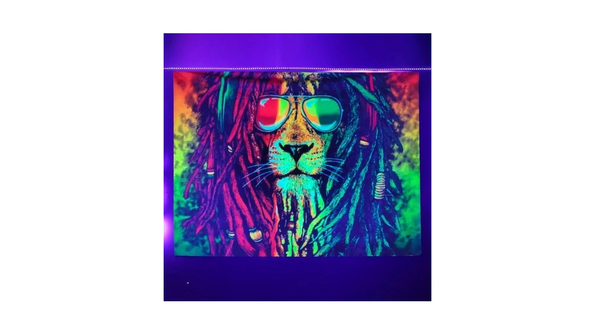 Blacklight Uv Rasta Lion Head Bob Tapestry Wall Hanging Backdrop
