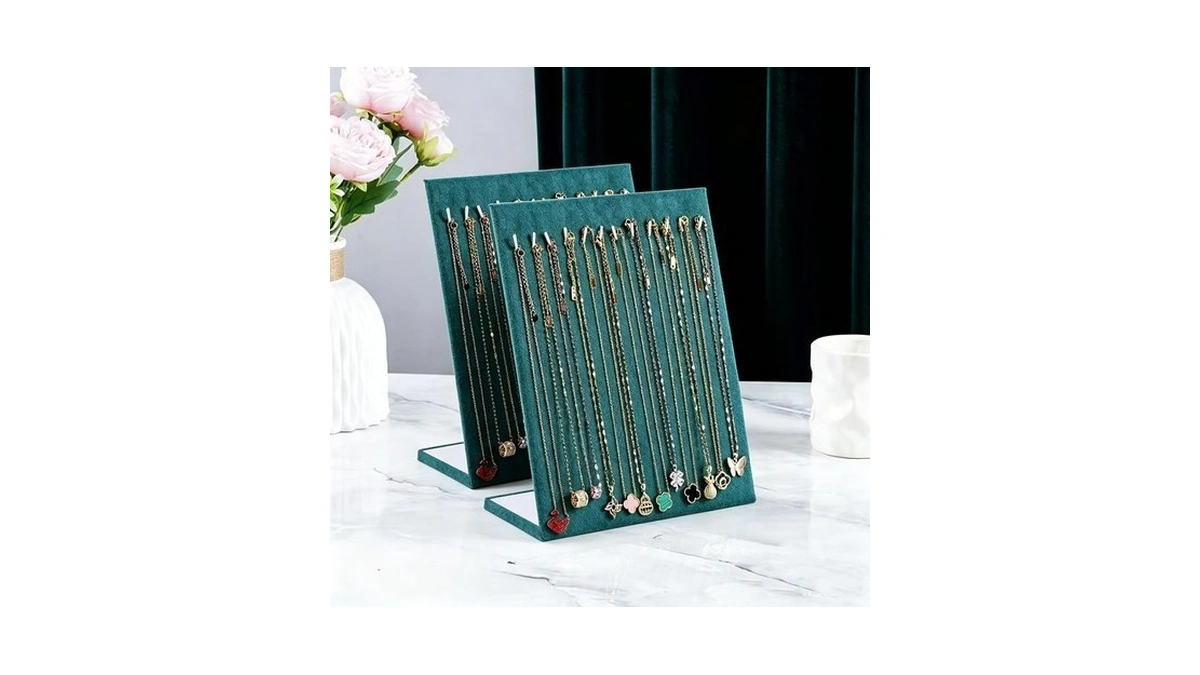 Dzrige 2pcs Flannel Necklace Display Stand Small Jewelry Organizer For