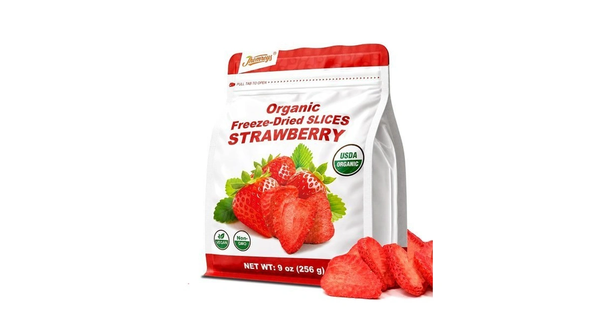 Organic Freeze Dried Strawberries Slices Dehydrated Fruit & Dry Berries