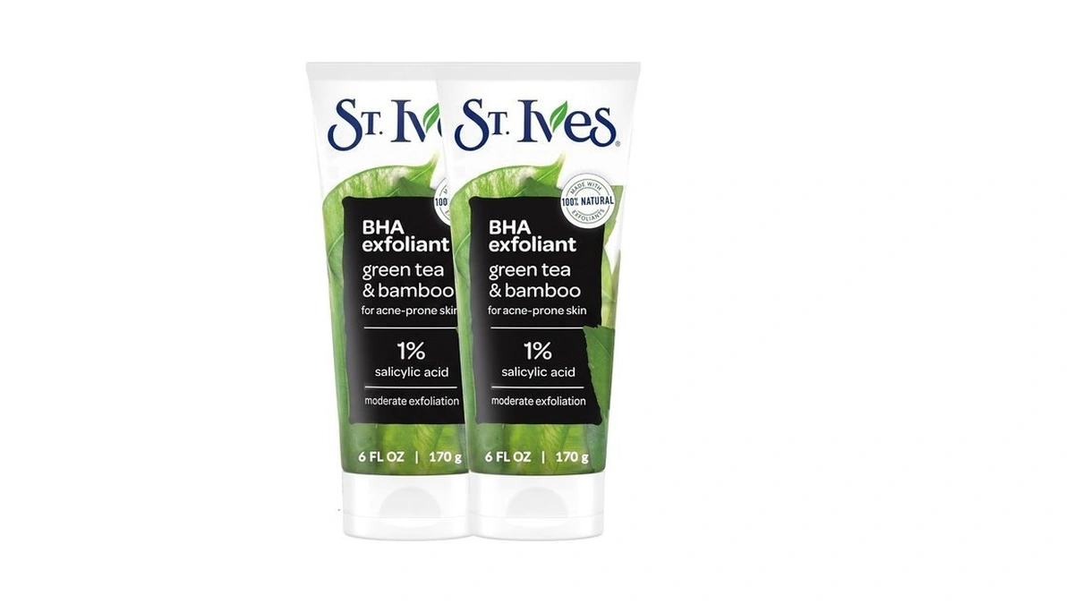 St. Ives Blackhead Clearing Face Scrub, Clears Blackheads & Unclogs