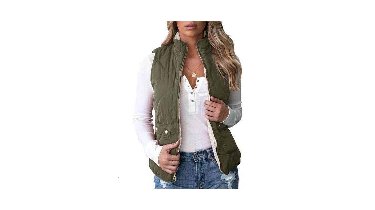 Valphsio Womens's Reversible Vest Lightweight Quilted Sherpa Fleece Vest Sleeveless